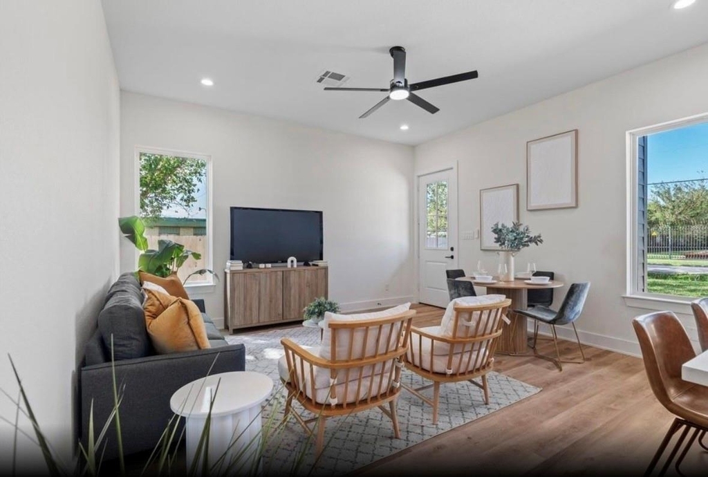 6532 Weston Street Street - Photo 3