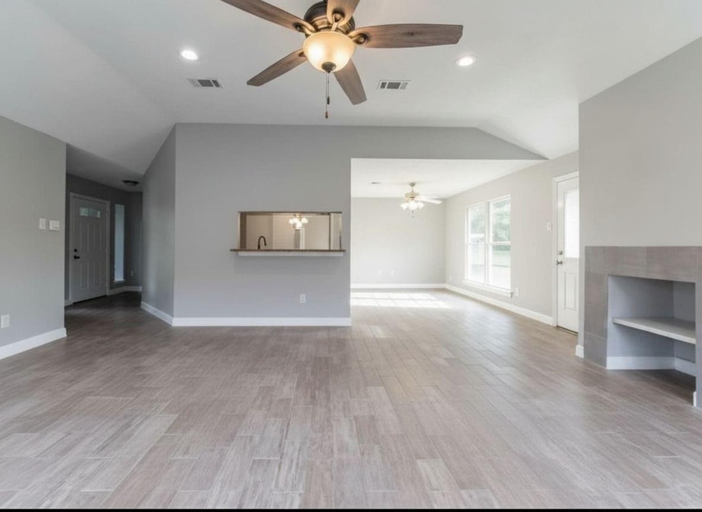 2135 Collingsfield Drive - Photo 3