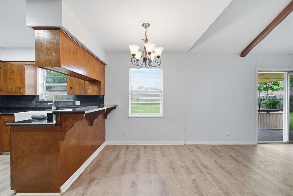 815 Klare Avenue - Photo 8
