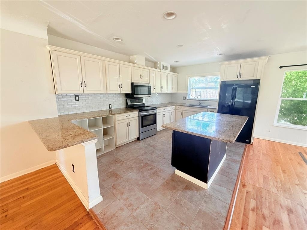 4900 5th Street S - Photo 4