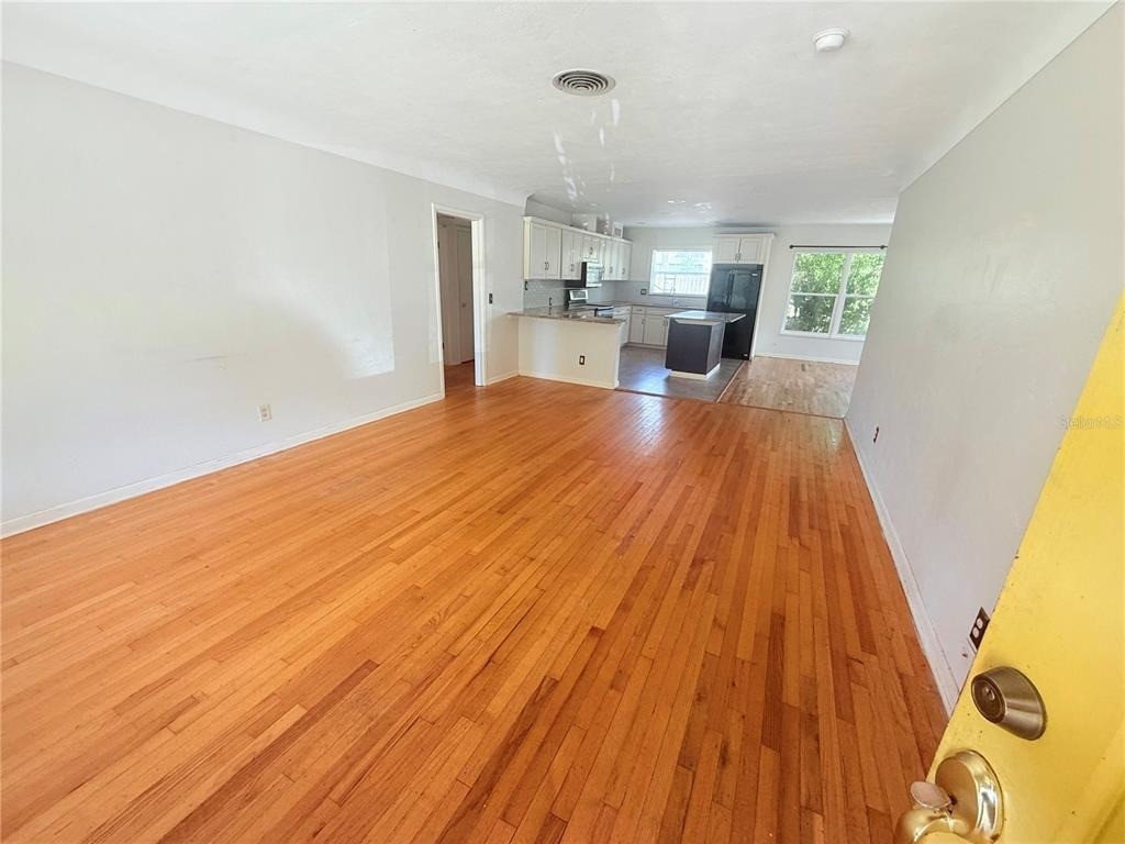 4900 5th Street S - Photo 1