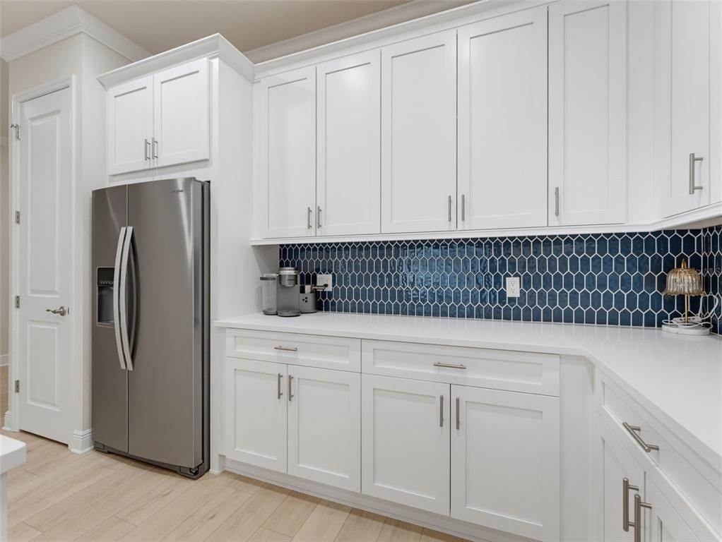 2525 Mario Way - Photo 18