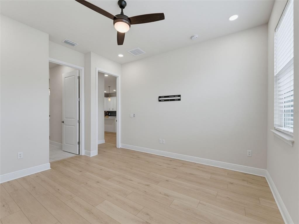 2525 Mario Way - Photo 28