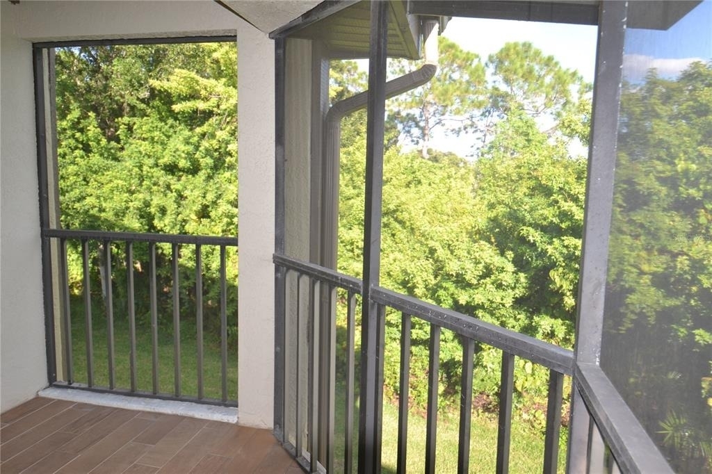 226 Woodlake Wynde - Photo 38