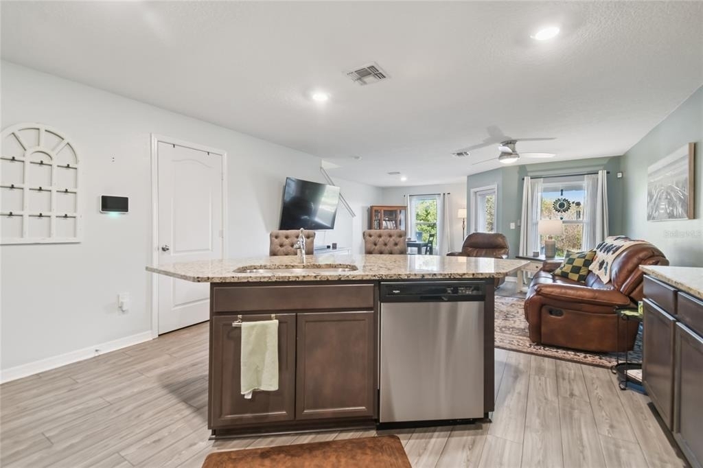 5228 New Friendship Pl - Photo 5
