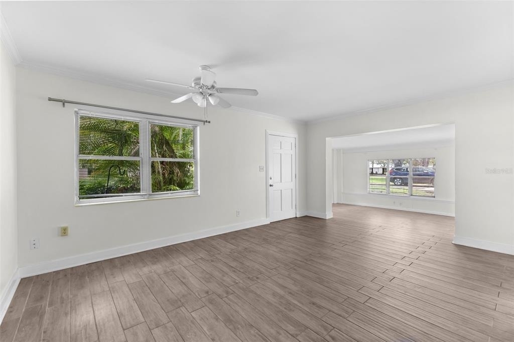4010 W Angeles Street - Photo 2