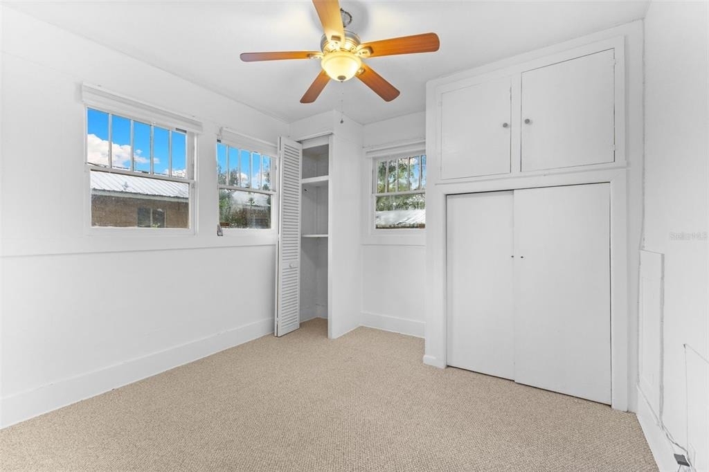 304 W Flora Street - Photo 15