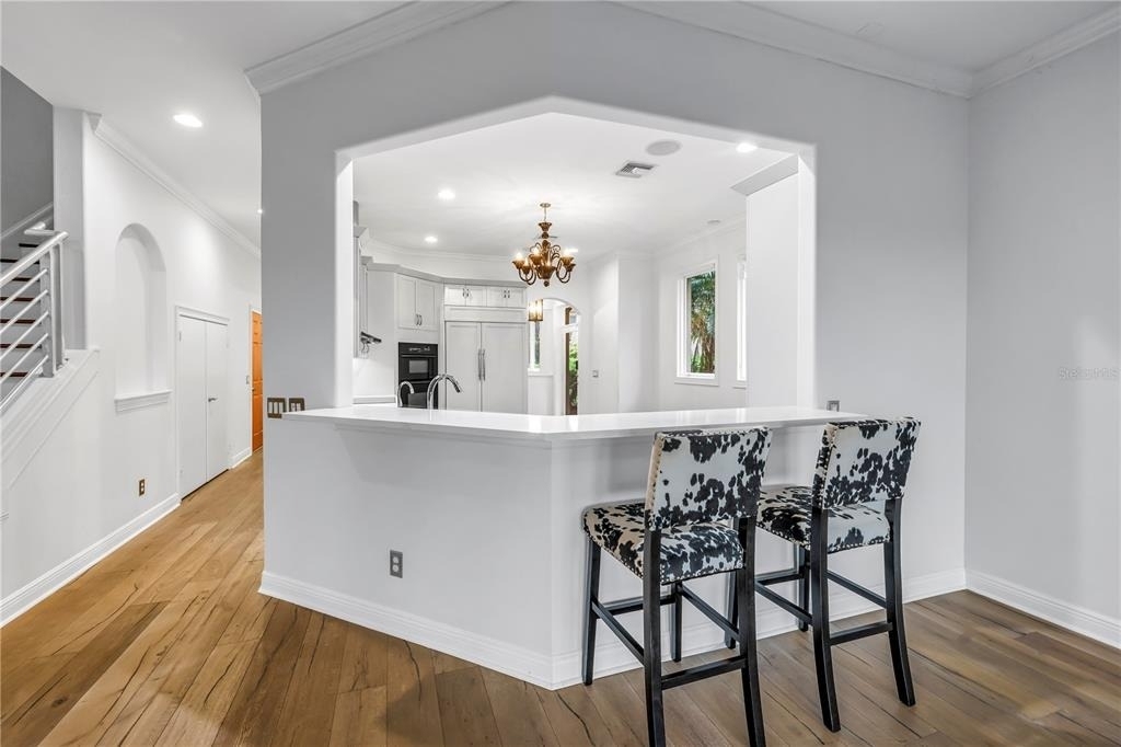 651 Saxony Boulevard - Photo 5