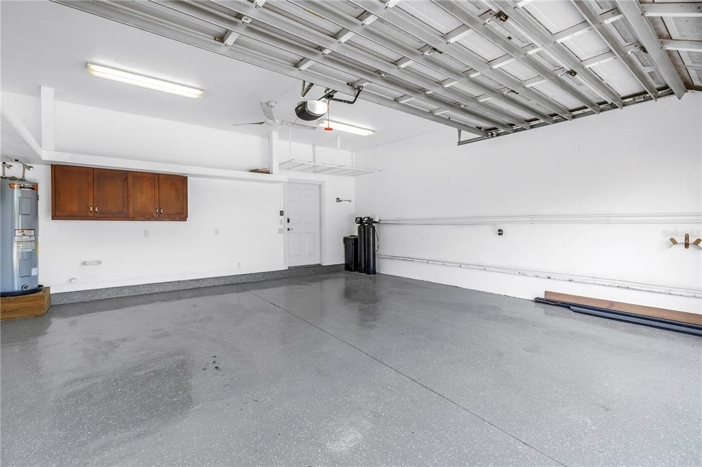 651 Saxony Boulevard - Photo 39