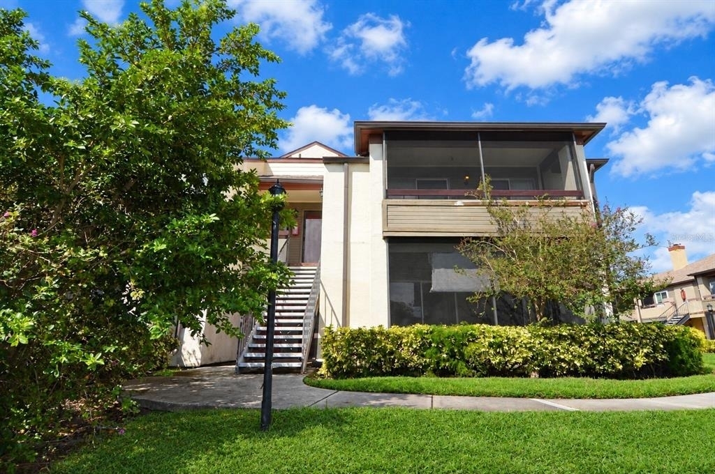 10263 Gandy Boulevard N - Photo 1