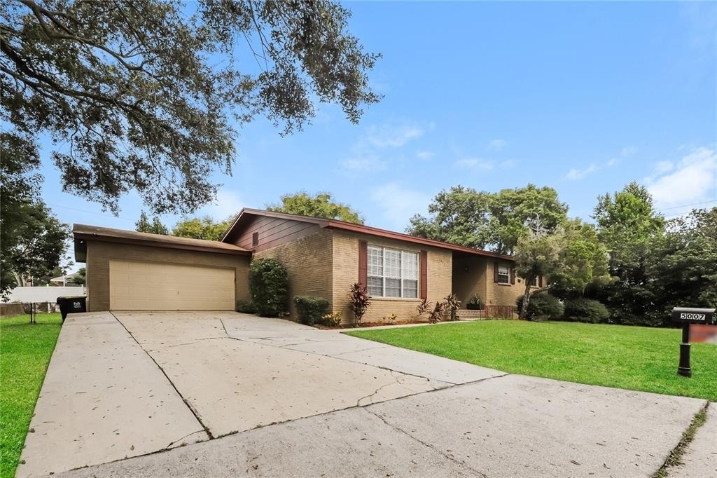 5007 Terry Lane - Photo 1