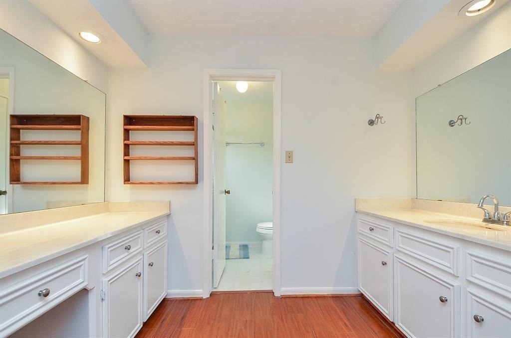 15815 Boulder Oaks Drive - Photo 9