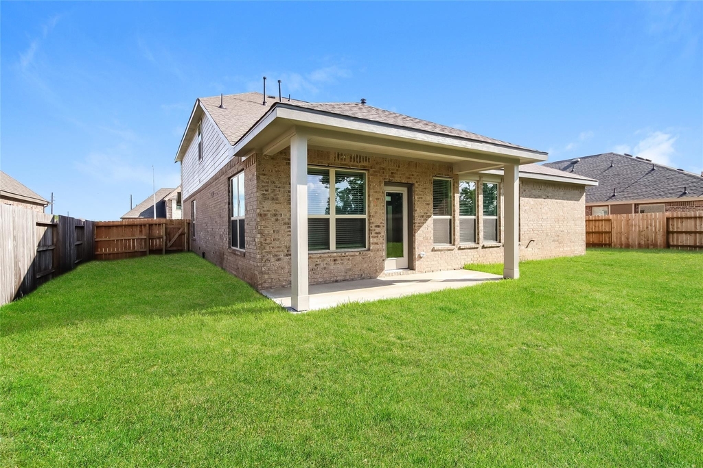 15122 Arlington Park Avenue - Photo 13