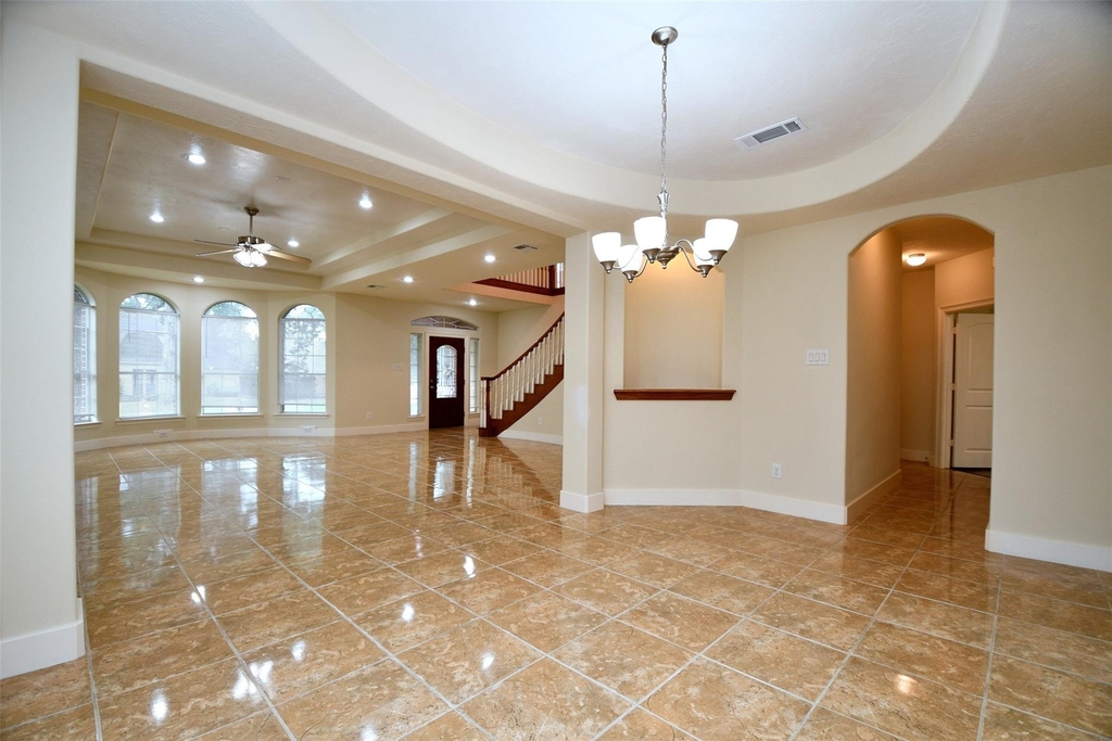 5211 Holly View - Photo 13