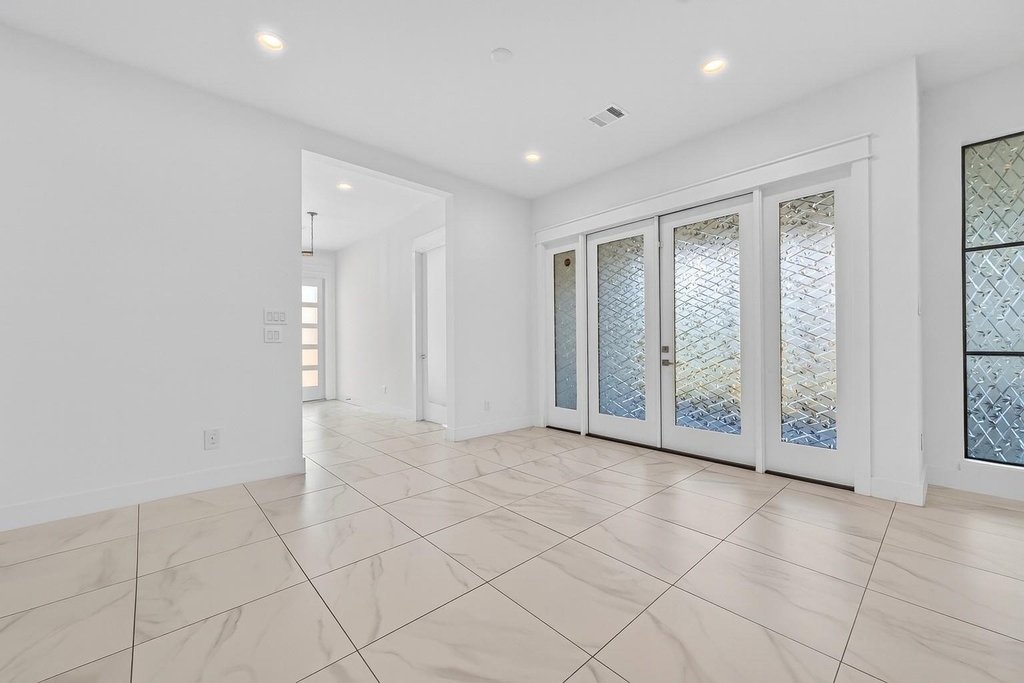 10403 Anchorage Passage - Photo 4