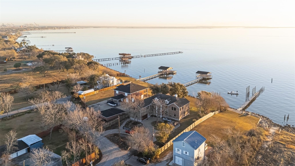 2011 Crescent Drive - Photo 6