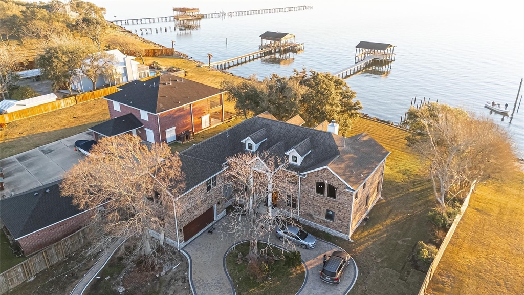 2011 Crescent Drive - Photo 7
