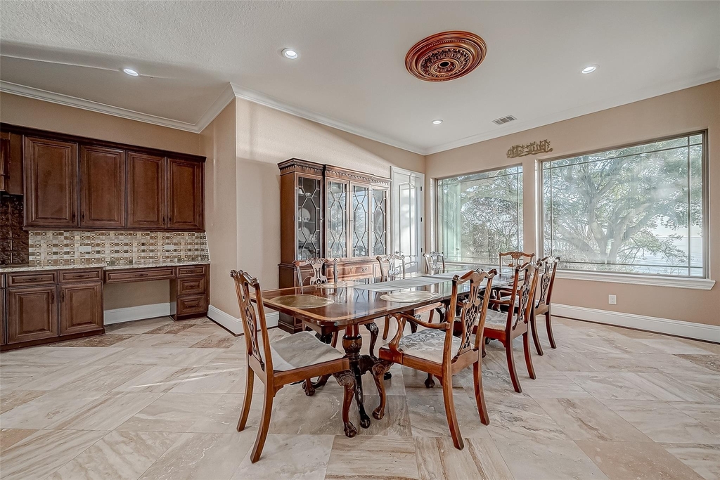 2011 Crescent Drive - Photo 17