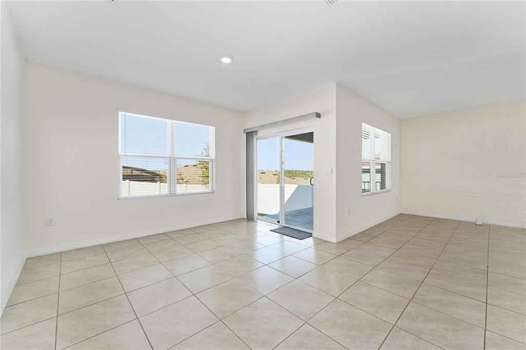 1825 Juneberry Street - Photo 5