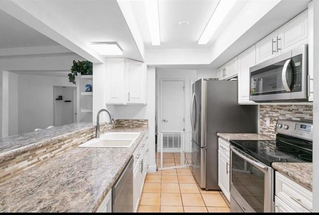 2506 Bali Circle - Photo 8