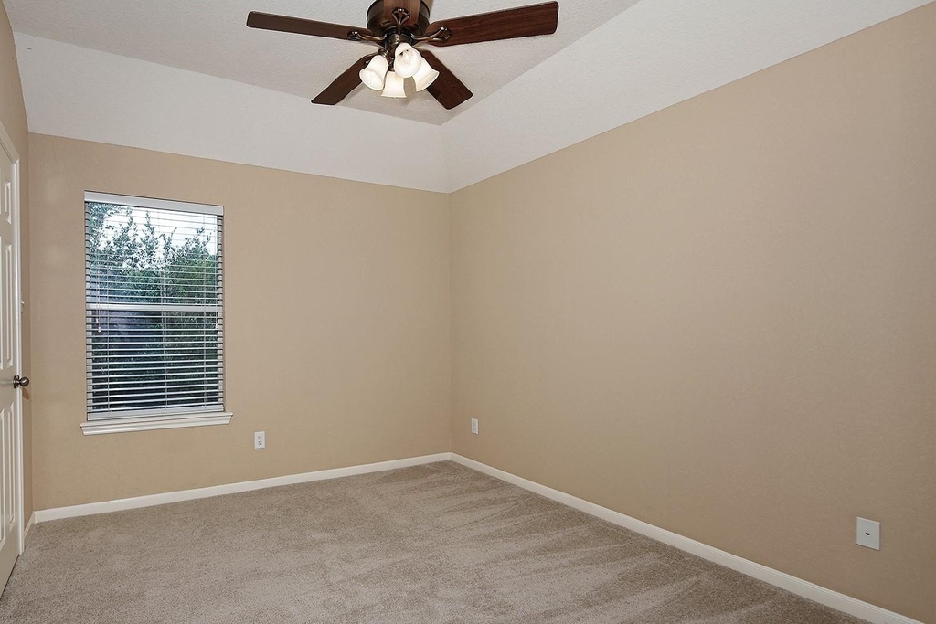 19 Patina Pines Place - Photo 21