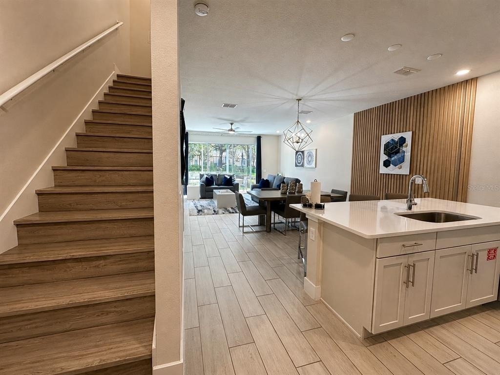 7821 Spectrum Drive - Photo 8