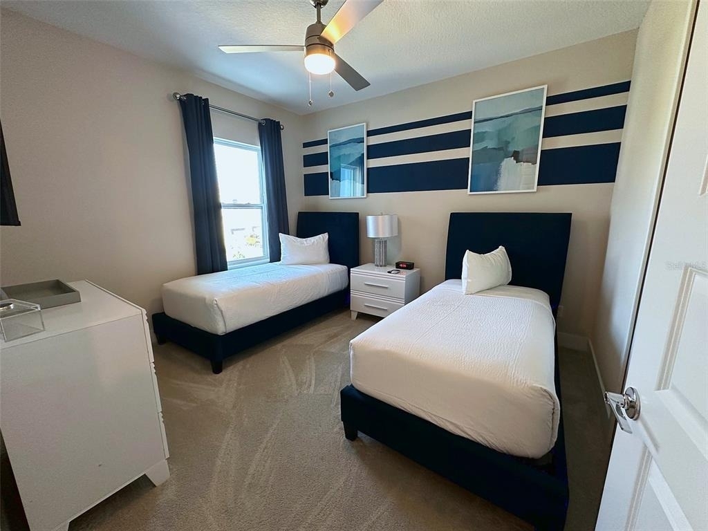 7821 Spectrum Drive - Photo 14