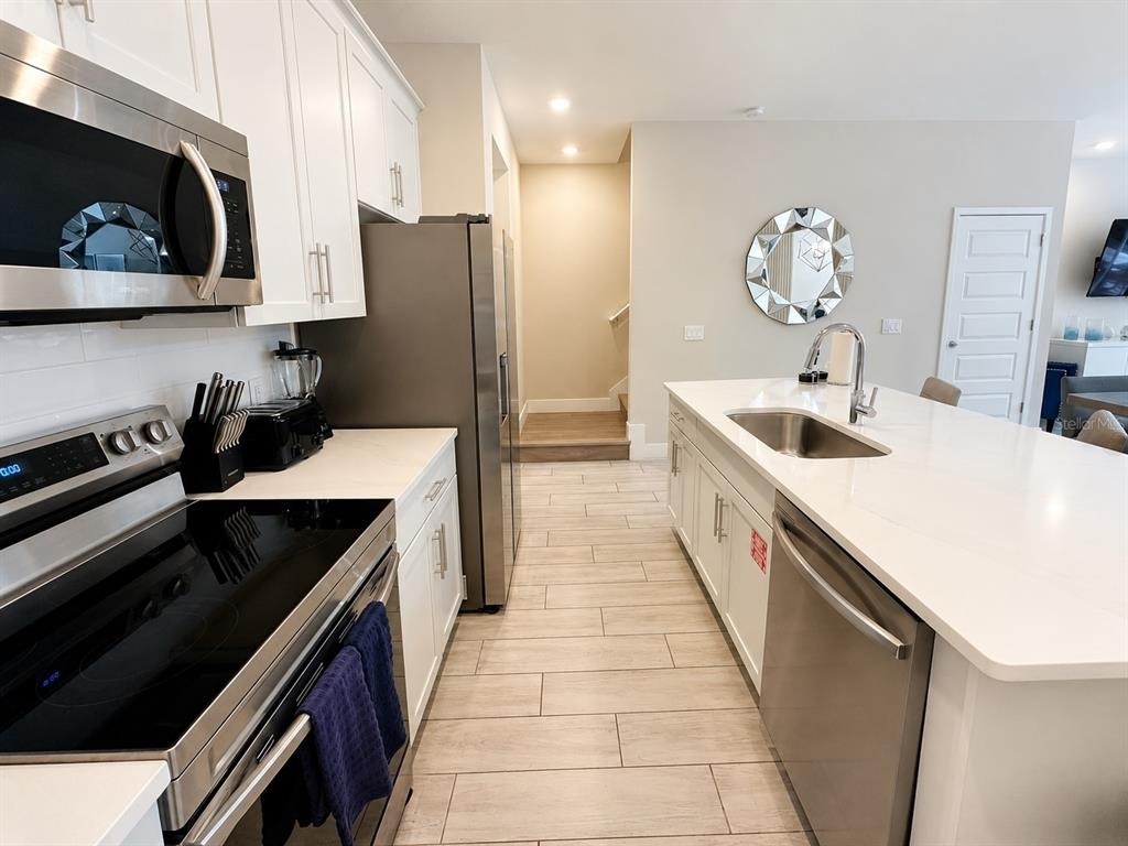7821 Spectrum Drive - Photo 22