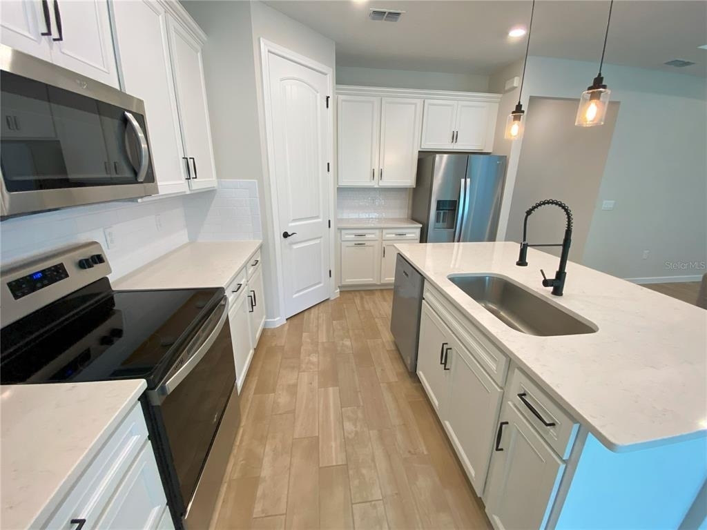 3009 Green Park Drive - Photo 7