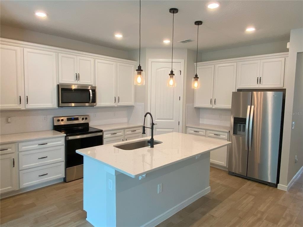 3009 Green Park Drive - Photo 5
