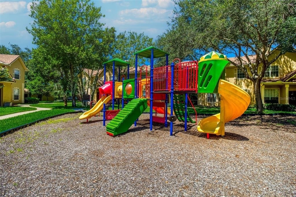 842 Grand Regency Point - Photo 16