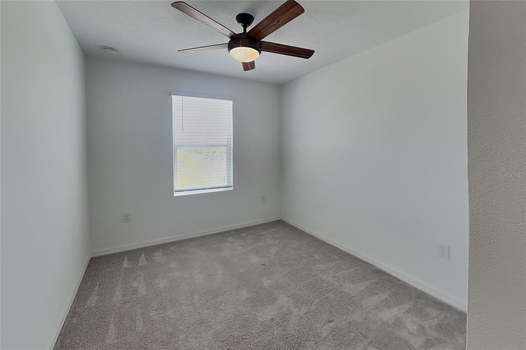 4830 Revolutionary Way - Photo 7
