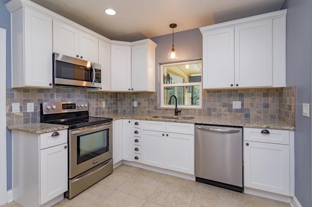 706 Florida Street - Photo 6