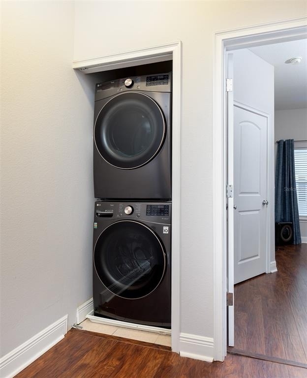 32 W Esther Street - Photo 12