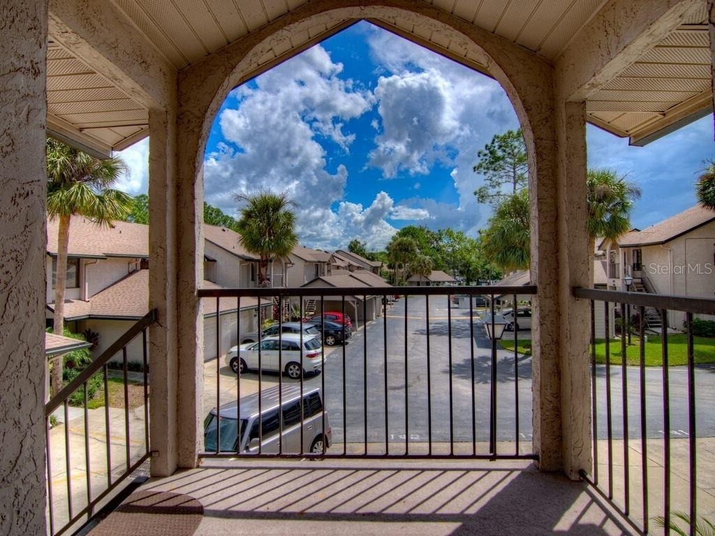 133 Crown Point Circle - Photo 1