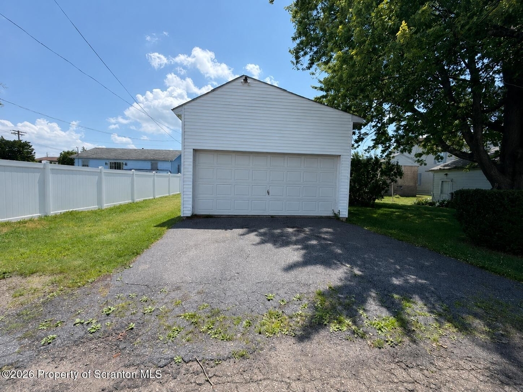 133 Thirwell Avenue - Photo 7