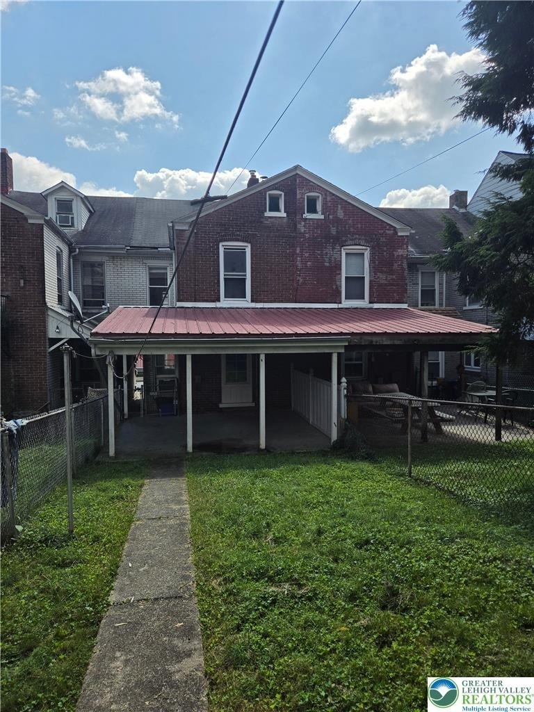1005 Seneca Street - Photo 11