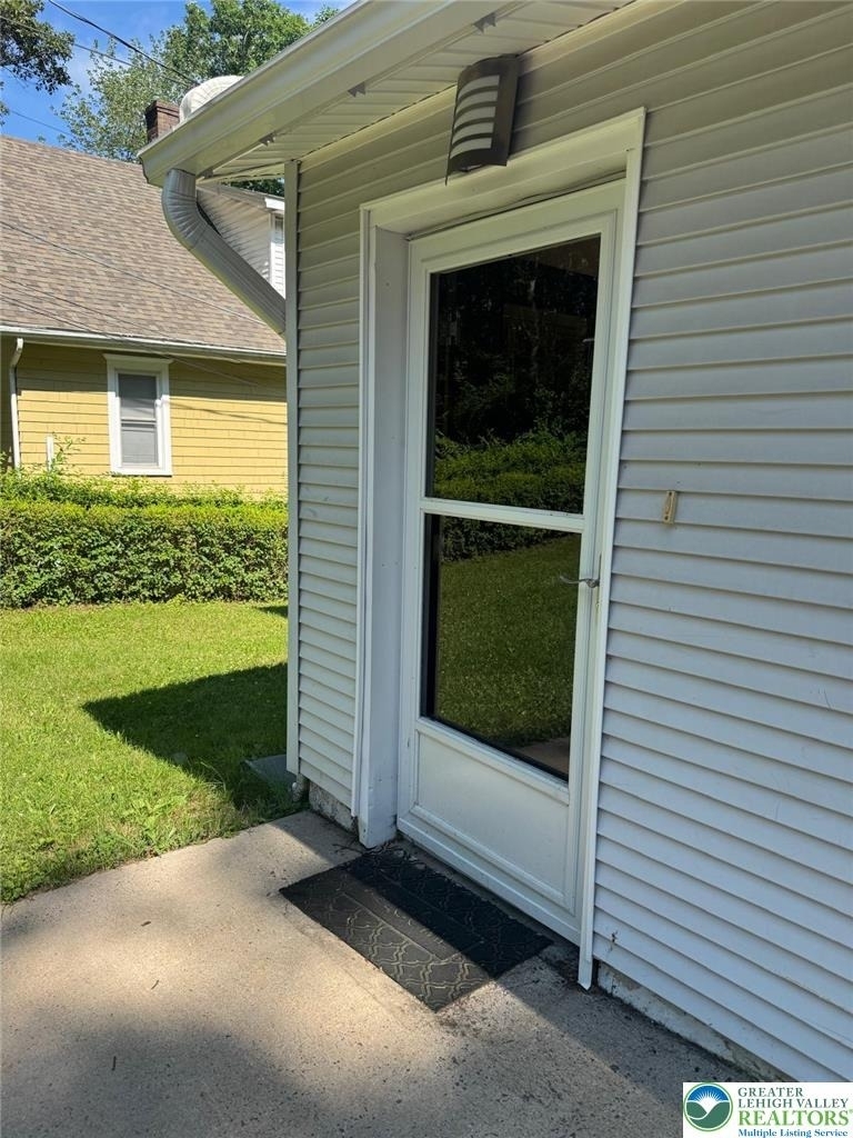 26 Center Ave - Photo 25