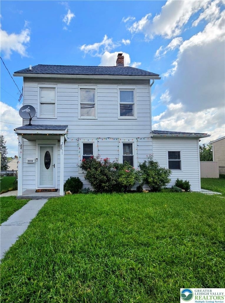 2111 N 1st Avenue - Photo 0