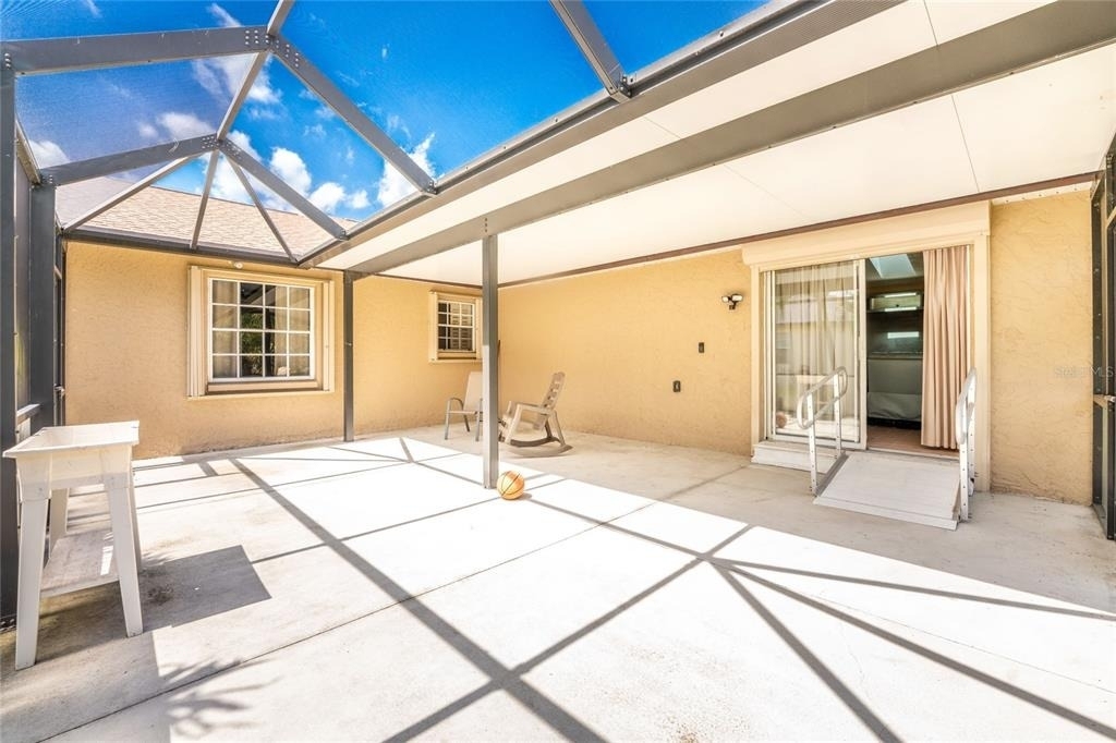 18407 Avon Avenue - Photo 33