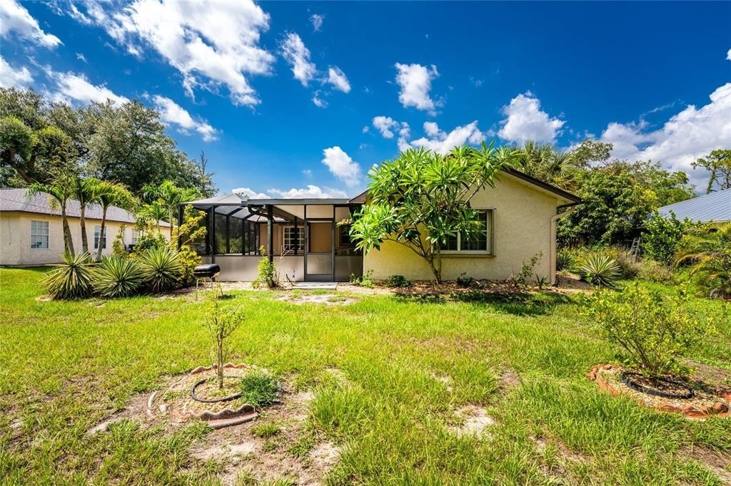 18407 Avon Avenue - Photo 38