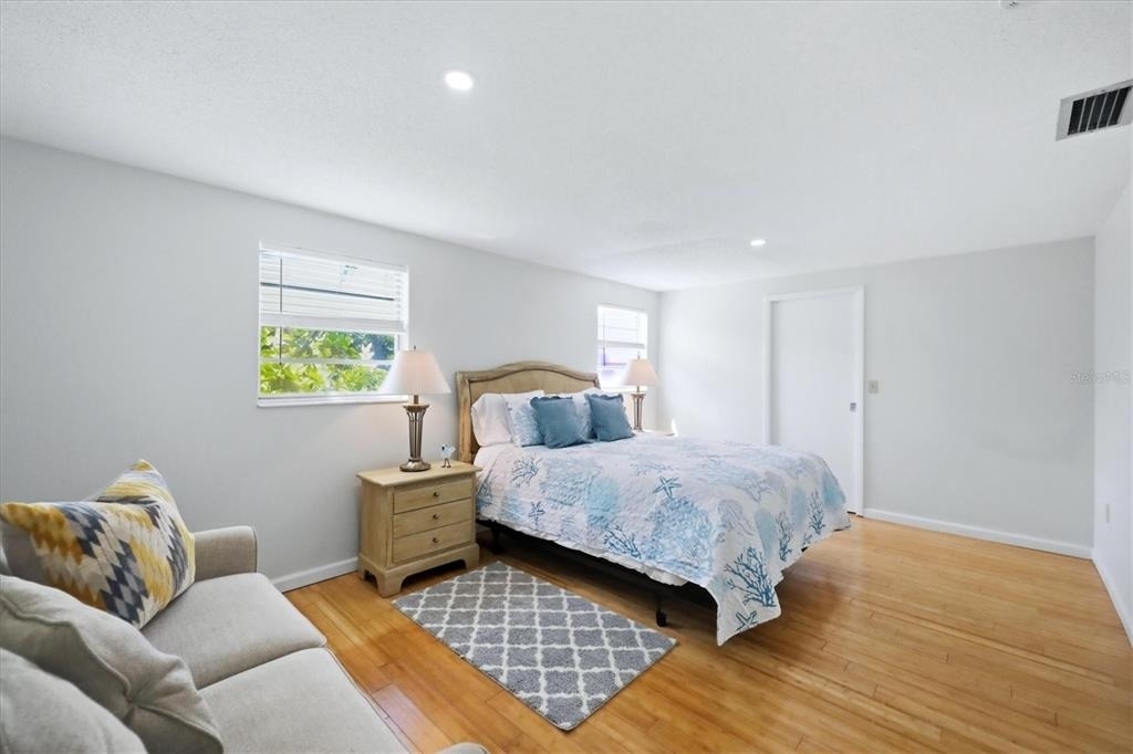 5847 Regent Road - Photo 16