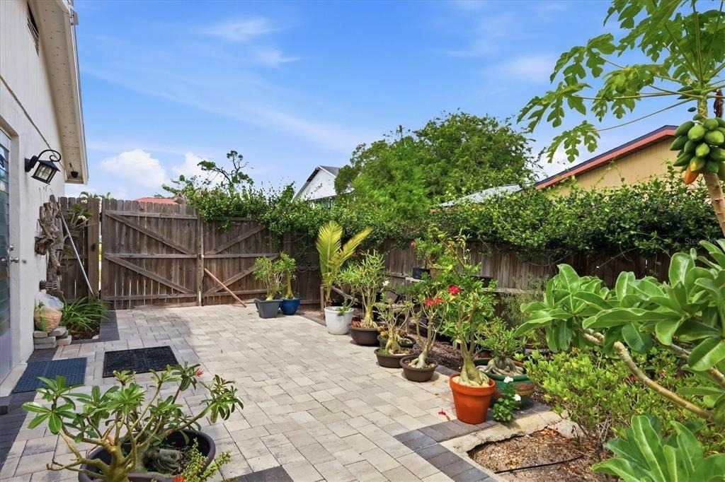 5847 Regent Road - Photo 27