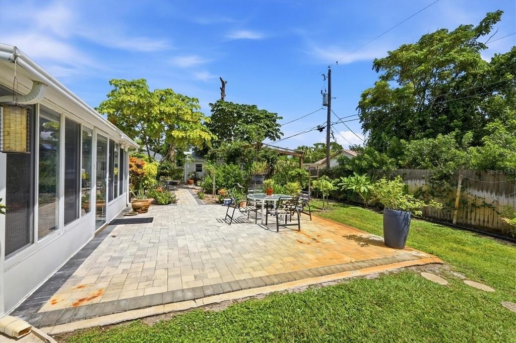 5847 Regent Road - Photo 28