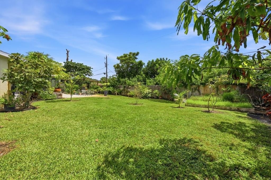 5847 Regent Road - Photo 32