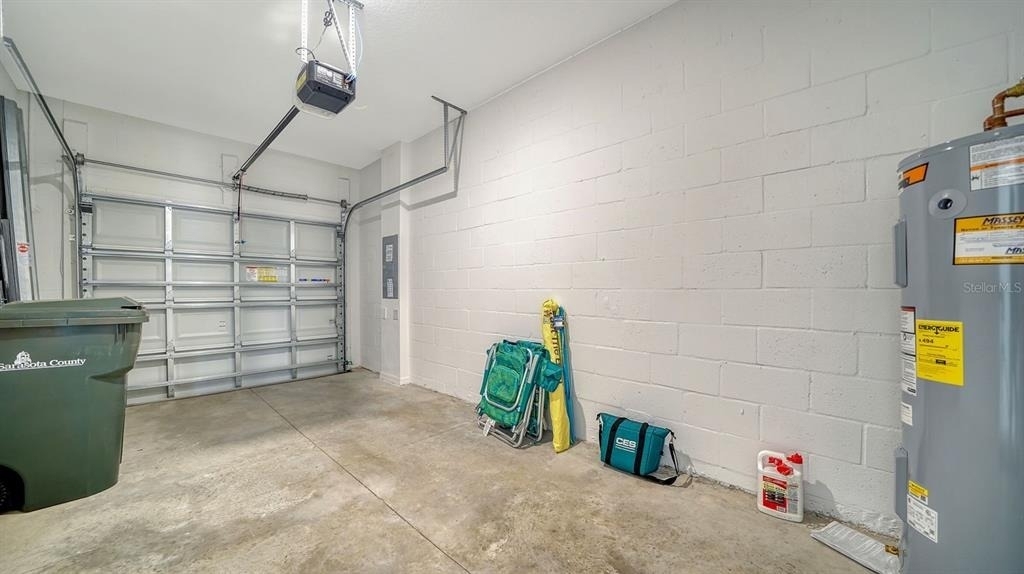 9068 Driven Snow Street - Photo 37