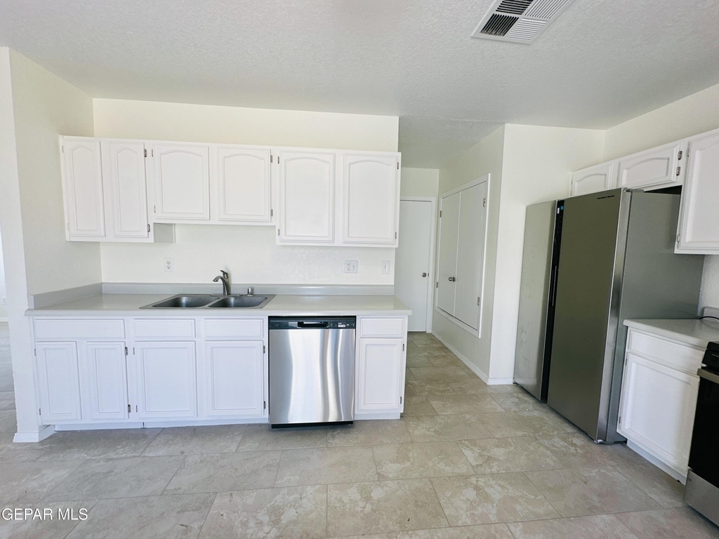 12480 Martin Bauman Drive - Photo 9