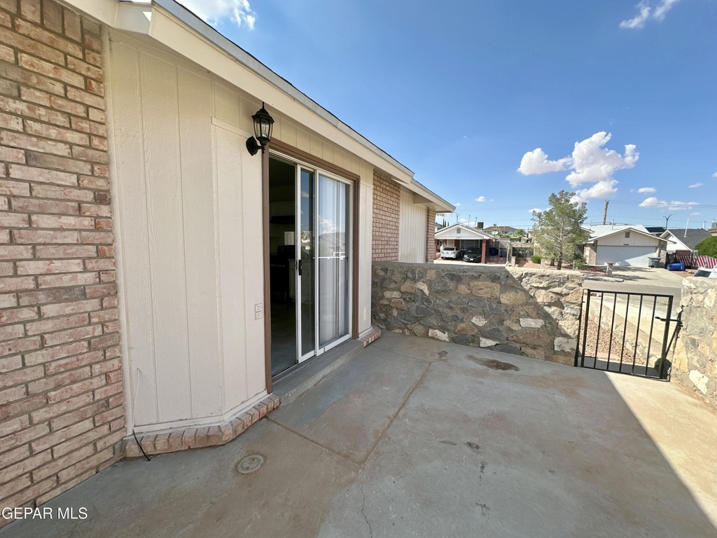 12480 Martin Bauman Drive - Photo 18