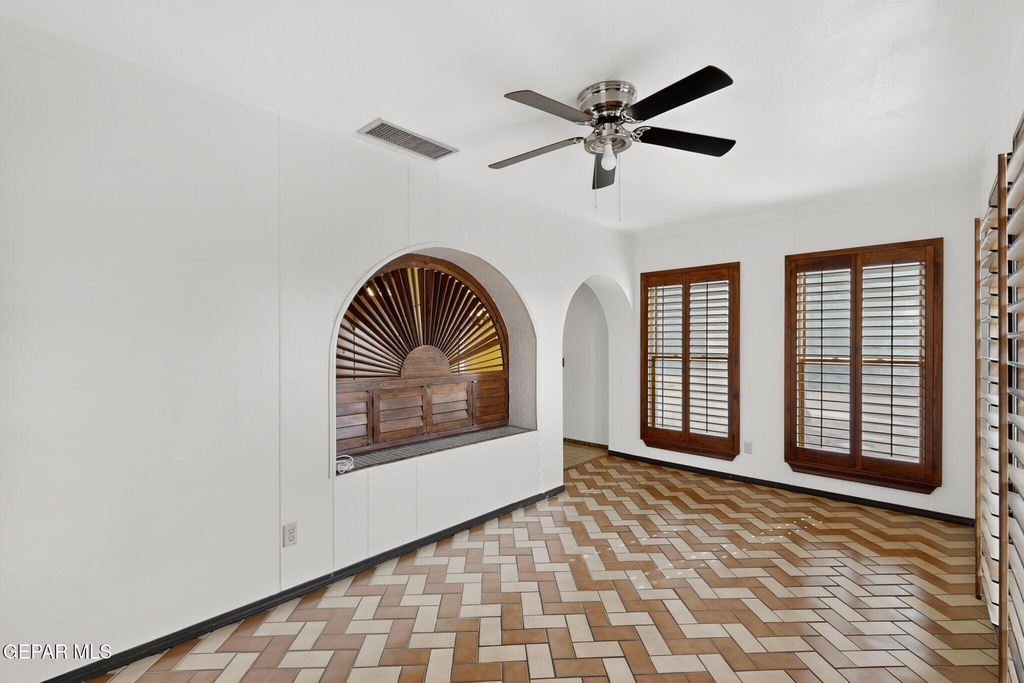 4536 R L Shoemaker Drive - Photo 33