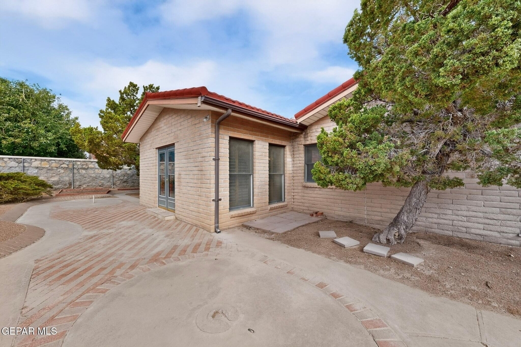 4536 R L Shoemaker Drive - Photo 40